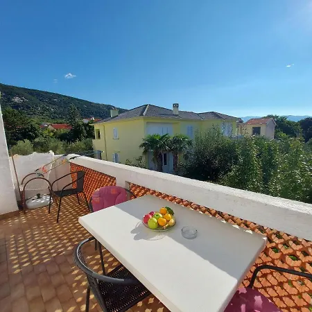 Fam Tomasic Apartmán Baška