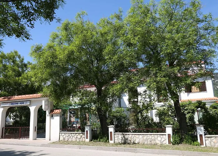 Fam Tomasic Baška
